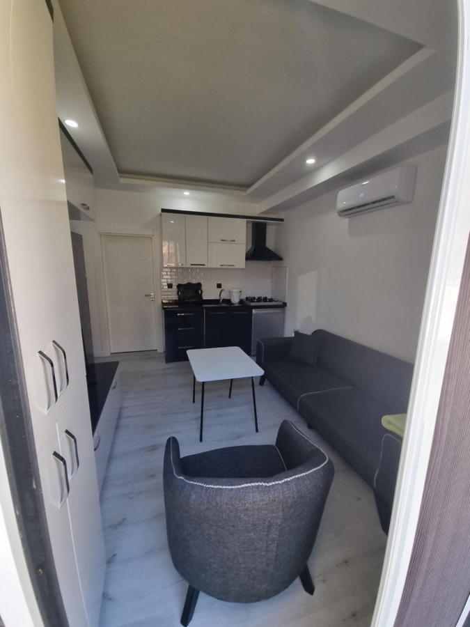 Aloha Airport Guest Home Altinkum  Extérieur photo