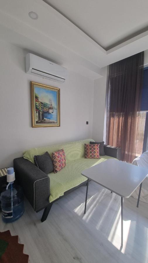 Aloha Airport Guest Home Altinkum  Extérieur photo